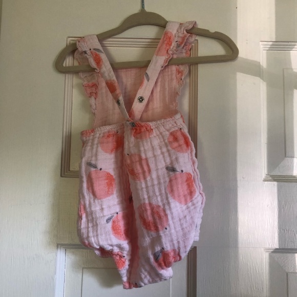 Angel Dear Pink and White Peach Print One Piece - Picture 2 of 2